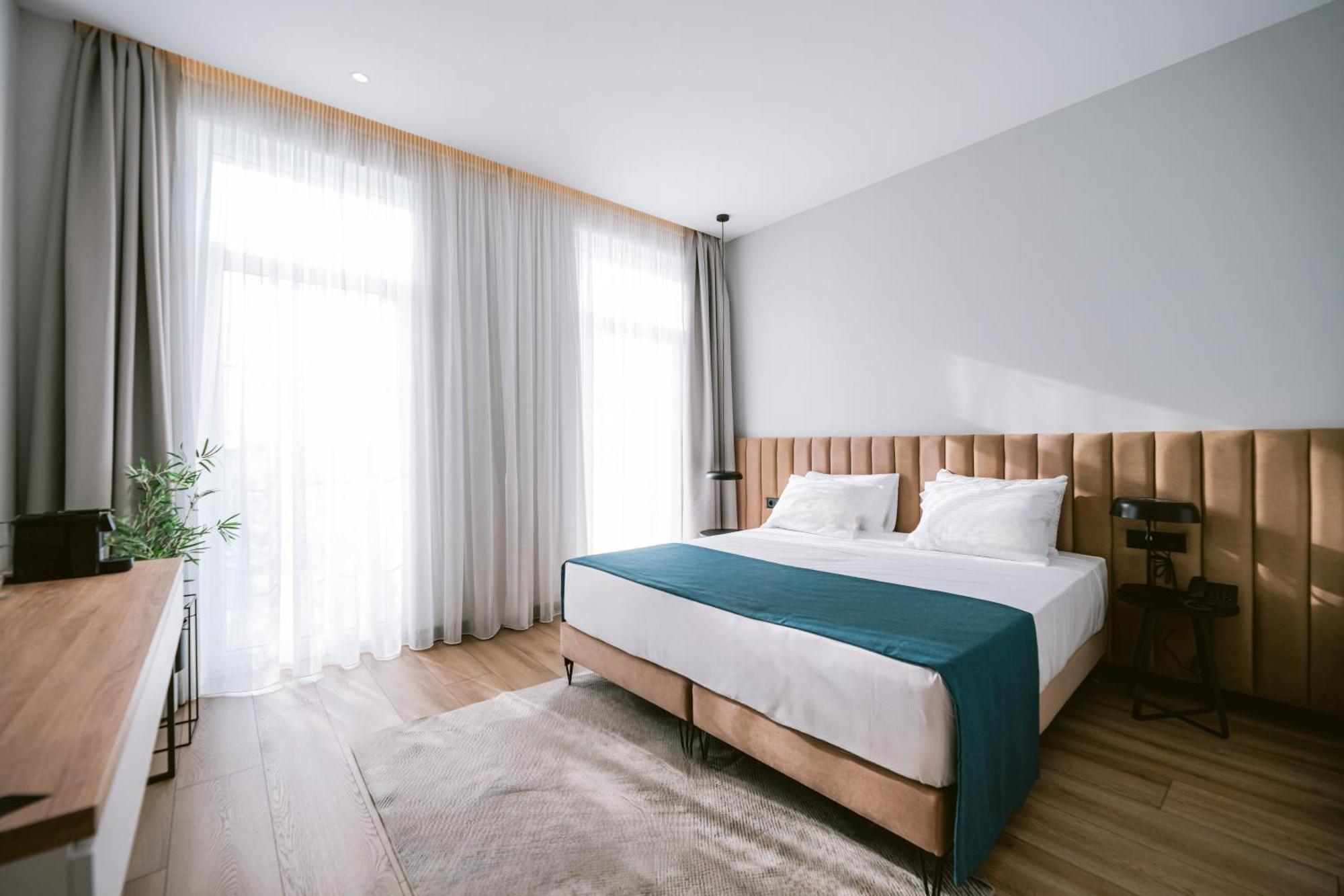 Tribute Hotel Shkodër Esterno foto