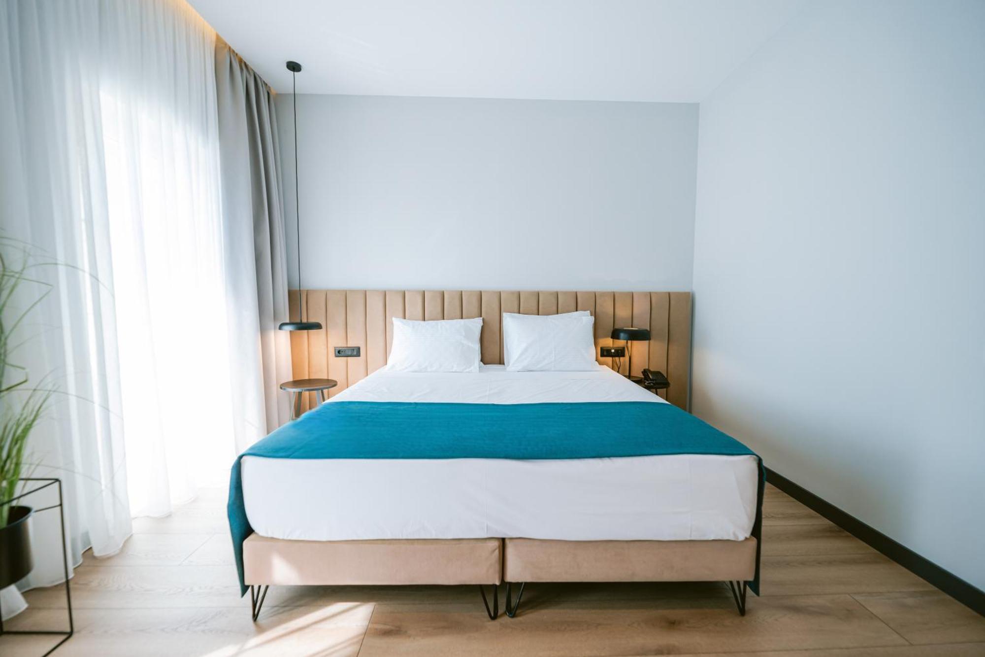 Tribute Hotel Shkodër Esterno foto